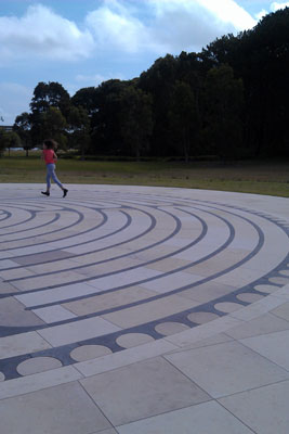 Centennial Park labyrinth (Sydney), November 2014 (photo: meganix)